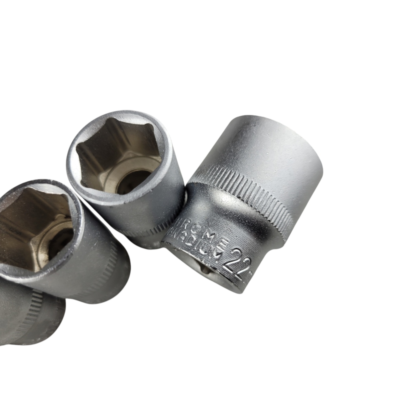 Купить оптом Ключ-трещотка и набор головок торцевых 8-24 мм, 12 предметов, "MAXIMUM" (2289) ключ-трещотка и набор головок торцевых 8-24 мм, 12 предметов, "maximum" (2289) оптом