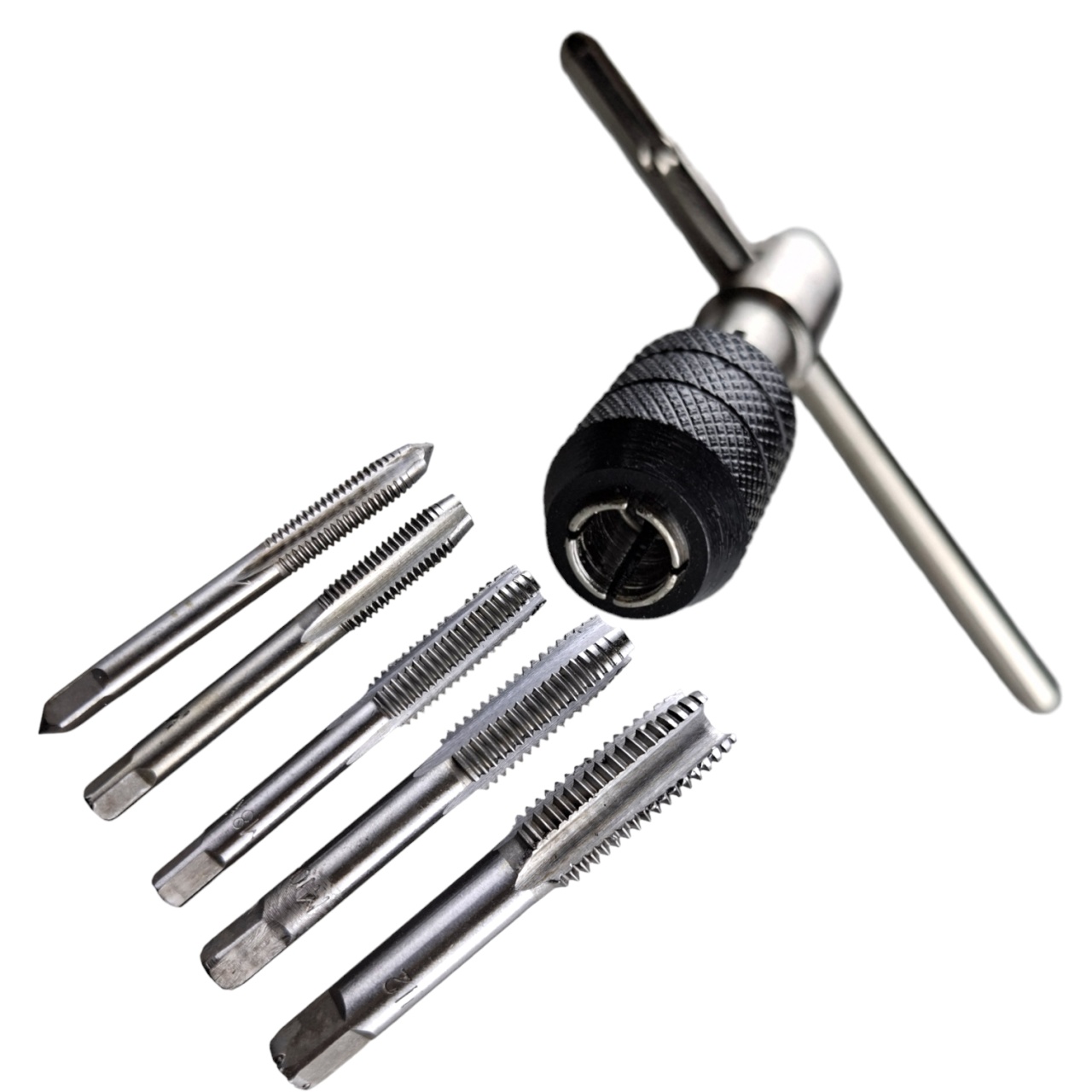 Купить оптом Набор метчиков М6-М12,6 с трещоткой, 6 предметов, легированная сталь, "MAXIMUM" MX 15593 Набор метчиков М6-М12,6 с трещоткой, 6 предметов, легированная сталь, "MAXIMUM" MX 15593 оптом