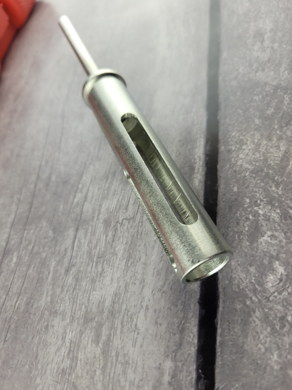 Купить оптом Пороховой монтажный пистолет, красный, кейс пороховой монтажный пистолет, красный, кейс оптом